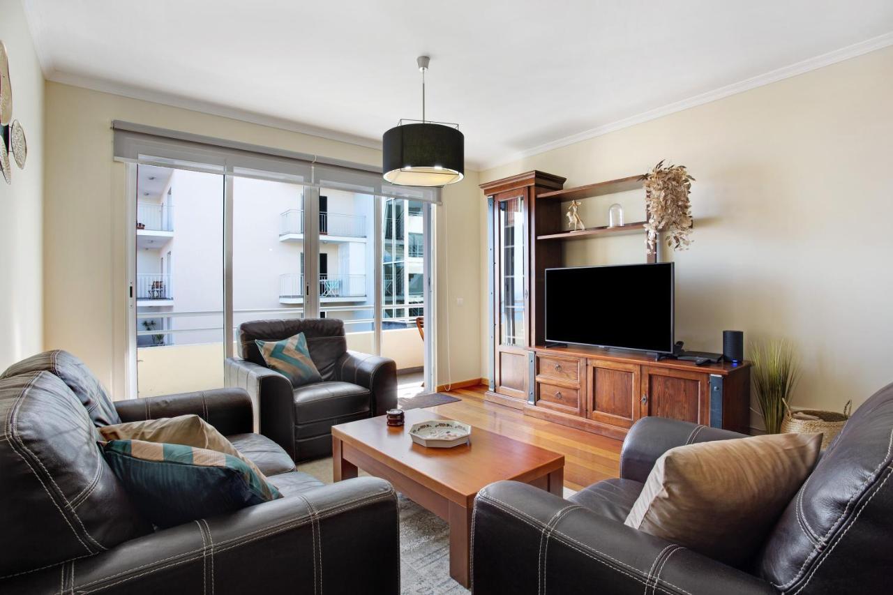Apartamento Fenix Garajau 카니코 외부 사진