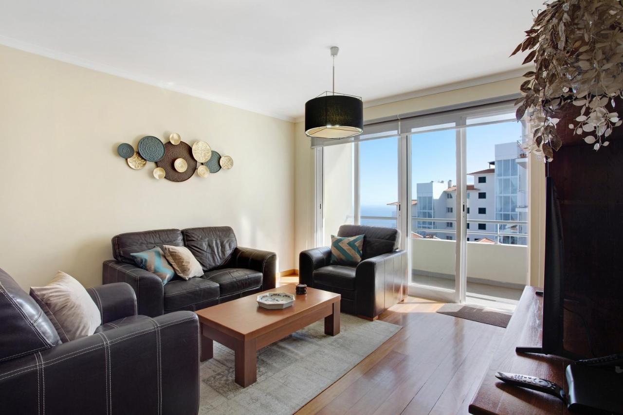 Apartamento Fenix Garajau 카니코 외부 사진